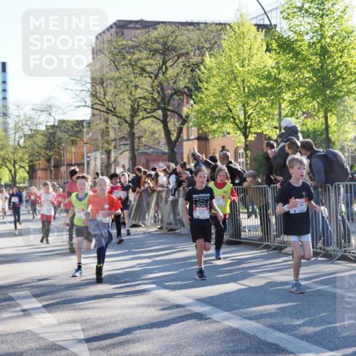 25.04.2025 - Das Zehntel MichiJ http://msf.ph/oto/7702298 26.04.2025 08:52:40 Laufen 1 meine-sportfotos.de