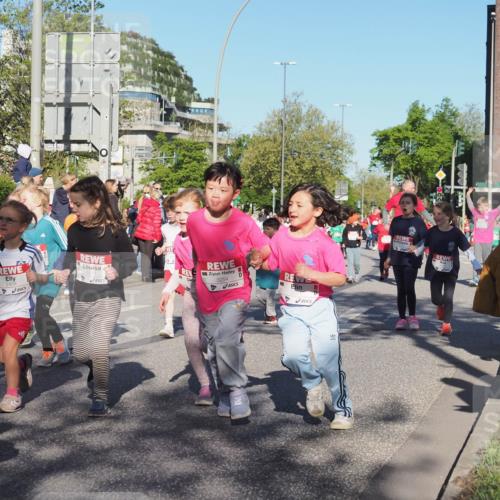 25.04.2025 - Das Zehntel KatJ http://msf.ph/oto/7707459 26.04.2025 08:40:19 Laufen 2412, 2404, 3254 meine-sportfotos.de