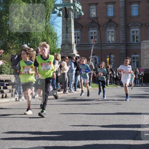 25.04.2025 - Das Zehntel KatJ http://msf.ph/oto/7711385 26.04.2025 08:49:27 Laufen 3214 meine-sportfotos.de