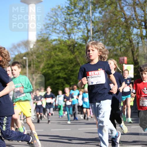 25.04.2025 - Das Zehntel Jannik Wohlers http://msf.ph/oto/7722316 26.04.2025 08:52:40 Laufen 1341, 2586, 16, 6 meine-sportfotos.de