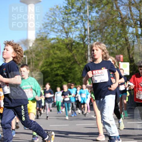 25.04.2025 - Das Zehntel Jannik Wohlers http://msf.ph/oto/7722321 26.04.2025 08:52:40 Laufen 2586, 1669, 1676 meine-sportfotos.de
