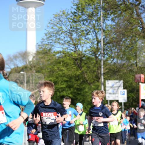 25.04.2025 - Das Zehntel Jannik Wohlers http://msf.ph/oto/7725270 26.04.2025 08:51:43 Laufen 1051, 1047 meine-sportfotos.de