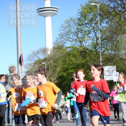 25.04.2025 - Das Zehntel Jannik Wohlers http://msf.ph/oto/7726009 26.04.2025 08:51:28 Laufen 3669, 8744, 3933 meine-sportfotos.de