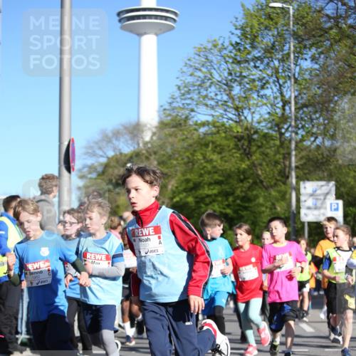 25.04.2025 - Das Zehntel Jannik Wohlers http://msf.ph/oto/7726350 26.04.2025 08:51:21 Laufen 1982, 3103 meine-sportfotos.de