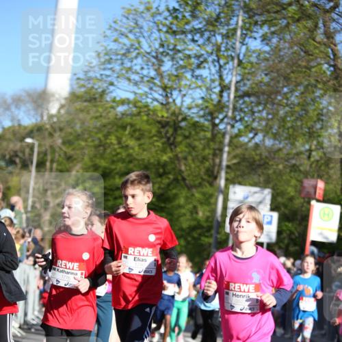 25.04.2025 - Das Zehntel Jannik Wohlers http://msf.ph/oto/7727239 26.04.2025 08:50:53 Laufen 1776, 1780, 3522 meine-sportfotos.de
