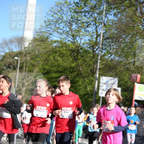 25.04.2025 - Das Zehntel Jannik Wohlers http://msf.ph/oto/7727240 26.04.2025 08:50:53 Laufen 1775, 1776 meine-sportfotos.de