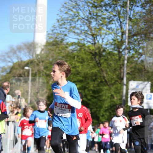 25.04.2025 - Das Zehntel Jannik Wohlers http://msf.ph/oto/7730538 26.04.2025 08:48:42 Laufen 1984 meine-sportfotos.de