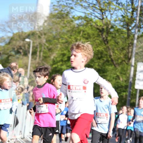 25.04.2025 - Das Zehntel Jannik Wohlers http://msf.ph/oto/7730928 26.04.2025 08:48:12 Laufen 3461 meine-sportfotos.de