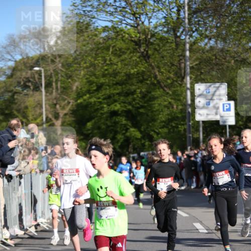 25.04.2025 - Das Zehntel Jannik Wohlers http://msf.ph/oto/7732615 26.04.2025 08:46:35 Laufen 3049 meine-sportfotos.de