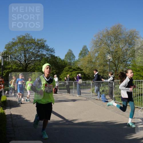 25.04.2025 - Das Zehntel Zöllner http://msf.ph/oto/7752973 26.04.2025 08:43:32 Laufen 2511 meine-sportfotos.de