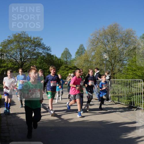 25.04.2025 - Das Zehntel Zöllner http://msf.ph/oto/7753387 26.04.2025 08:44:10 Laufen 1448 meine-sportfotos.de
