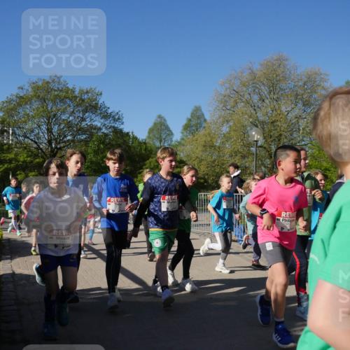 25.04.2025 - Das Zehntel Zöllner http://msf.ph/oto/7753394 26.04.2025 08:44:11 Laufen 2839, 34 meine-sportfotos.de