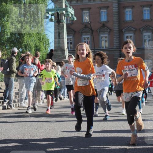 25.04.2025 - Das Zehntel KatJ http://msf.ph/oto/7753564 26.04.2025 08:51:24 Laufen 3781, 3805 meine-sportfotos.de