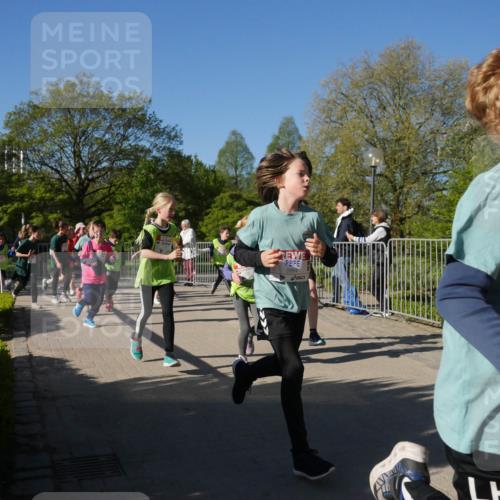 25.04.2025 - Das Zehntel Zöllner http://msf.ph/oto/7753713 26.04.2025 08:44:41 Laufen 2884, 289 meine-sportfotos.de