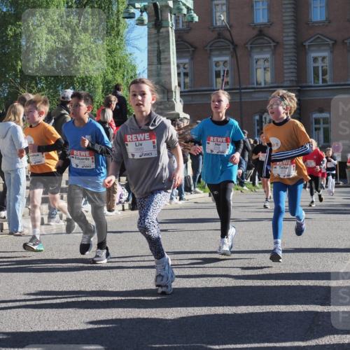 25.04.2025 - Das Zehntel KatJ http://msf.ph/oto/7754107 26.04.2025 08:51:44 Laufen 3885, 2100, 3722 meine-sportfotos.de