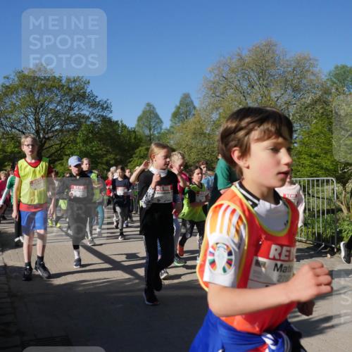 25.04.2025 - Das Zehntel Zöllner http://msf.ph/oto/7754731 26.04.2025 08:46:19 Laufen 276 meine-sportfotos.de