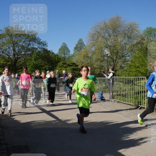 25.04.2025 - Das Zehntel Zöllner http://msf.ph/oto/7754825 26.04.2025 08:46:28 Laufen  meine-sportfotos.de