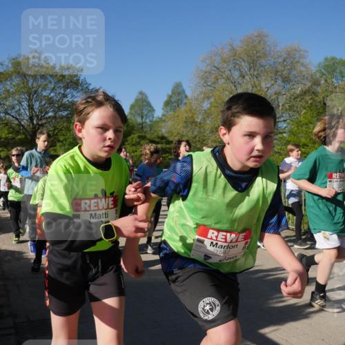 25.04.2025 - Das Zehntel Zöllner http://msf.ph/oto/7754891 26.04.2025 08:46:35 Laufen 1542 meine-sportfotos.de