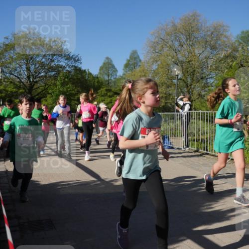 25.04.2025 - Das Zehntel Zöllner http://msf.ph/oto/7755036 26.04.2025 08:46:52 Laufen  meine-sportfotos.de
