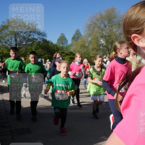 25.04.2025 - Das Zehntel Zöllner http://msf.ph/oto/7755059 26.04.2025 08:46:54 Laufen 1308 meine-sportfotos.de