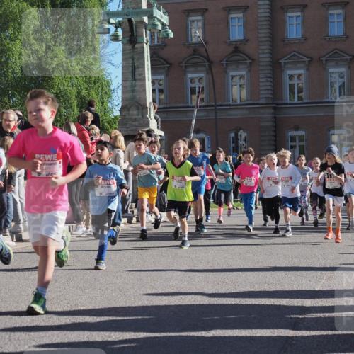 25.04.2025 - Das Zehntel KatJ http://msf.ph/oto/7755344 26.04.2025 08:52:30 Laufen 3471, 107 meine-sportfotos.de