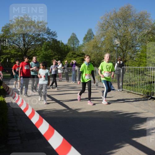 25.04.2025 - Das Zehntel Zöllner http://msf.ph/oto/7755431 26.04.2025 08:47:30 Laufen  meine-sportfotos.de