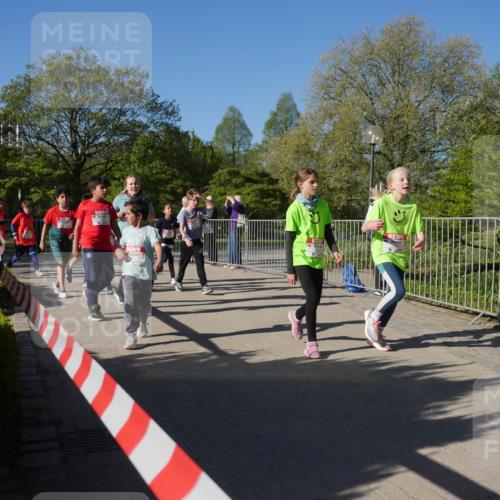 25.04.2025 - Das Zehntel Zöllner http://msf.ph/oto/7755434 26.04.2025 08:47:31 Laufen  meine-sportfotos.de