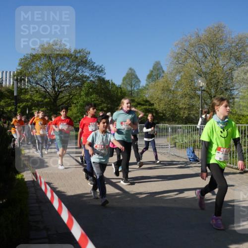 25.04.2025 - Das Zehntel Zöllner http://msf.ph/oto/7755444 26.04.2025 08:47:31 Laufen  meine-sportfotos.de