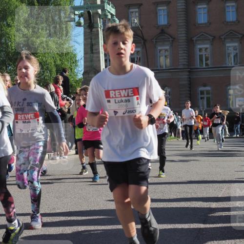 25.04.2025 - Das Zehntel KatJ http://msf.ph/oto/7755452 26.04.2025 08:52:34 Laufen 218, 2173, 2856 meine-sportfotos.de