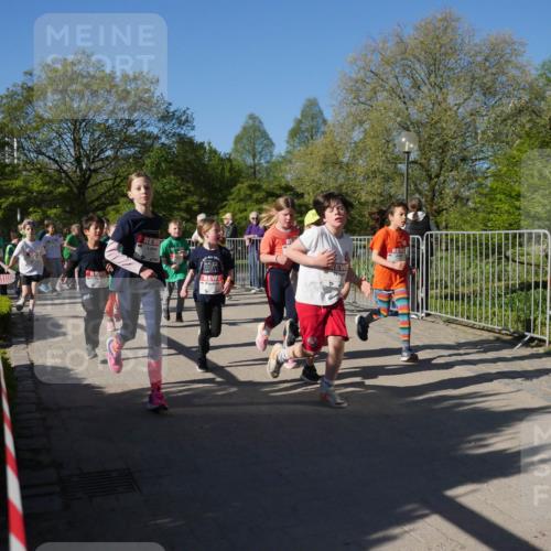 25.04.2025 - Das Zehntel Zöllner http://msf.ph/oto/7755528 26.04.2025 08:47:41 Laufen  meine-sportfotos.de