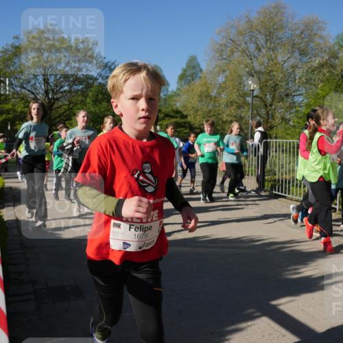 25.04.2025 - Das Zehntel Zöllner http://msf.ph/oto/7755591 26.04.2025 08:47:47 Laufen 1678, 1, 1678 meine-sportfotos.de