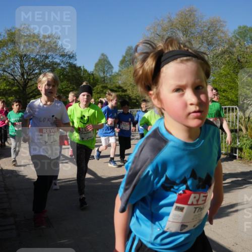 25.04.2025 - Das Zehntel Zöllner http://msf.ph/oto/7755643 26.04.2025 08:47:52 Laufen 2145, 3010 meine-sportfotos.de