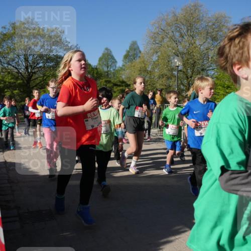 25.04.2025 - Das Zehntel Zöllner http://msf.ph/oto/7755705 26.04.2025 08:47:58 Laufen 2782, 1819 meine-sportfotos.de