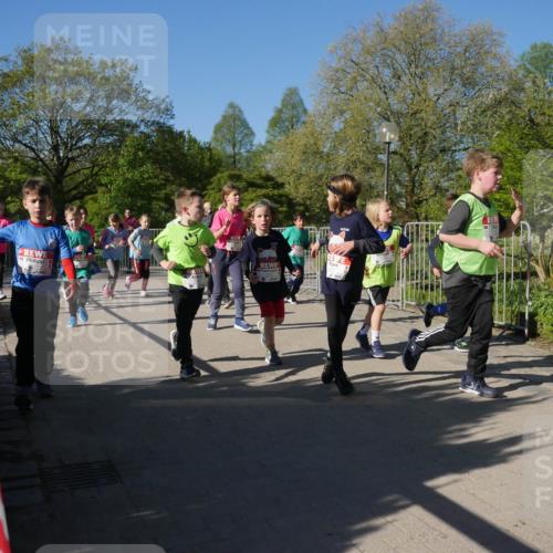 25.04.2025 - Das Zehntel Zöllner http://msf.ph/oto/7755756 26.04.2025 08:48:03 Laufen  meine-sportfotos.de