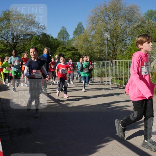 25.04.2025 - Das Zehntel Zöllner http://msf.ph/oto/7755814 26.04.2025 08:48:08 Laufen 389 meine-sportfotos.de