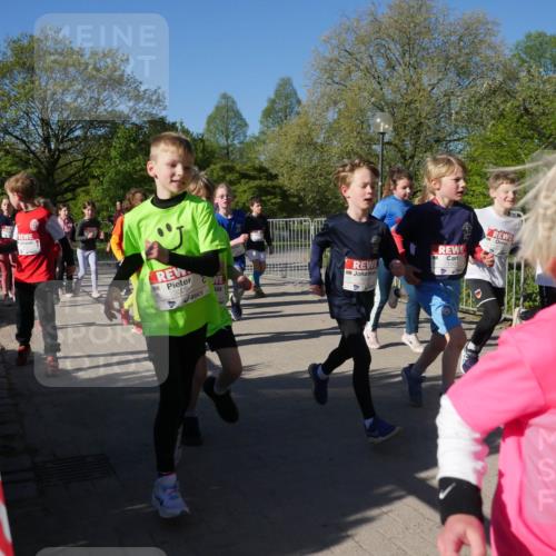 25.04.2025 - Das Zehntel Zöllner http://msf.ph/oto/7755853 26.04.2025 08:48:12 Laufen 3029, 1003, 32 meine-sportfotos.de