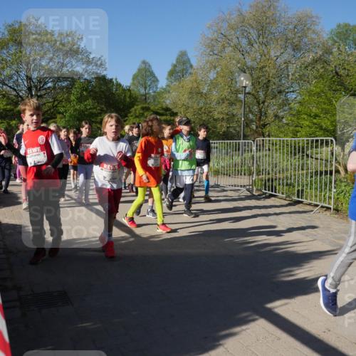 25.04.2025 - Das Zehntel Zöllner http://msf.ph/oto/7755870 26.04.2025 08:48:13 Laufen  meine-sportfotos.de