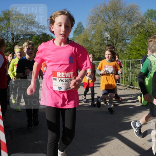 25.04.2025 - Das Zehntel Zöllner http://msf.ph/oto/7755901 26.04.2025 08:48:16 Laufen 3378, 241 meine-sportfotos.de