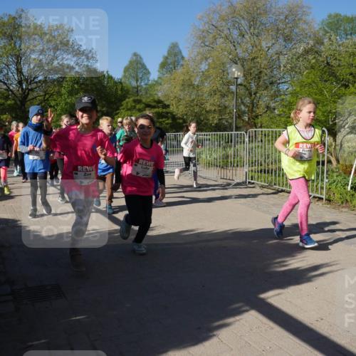 25.04.2025 - Das Zehntel Zöllner http://msf.ph/oto/7756065 26.04.2025 08:48:32 Laufen 3505 meine-sportfotos.de