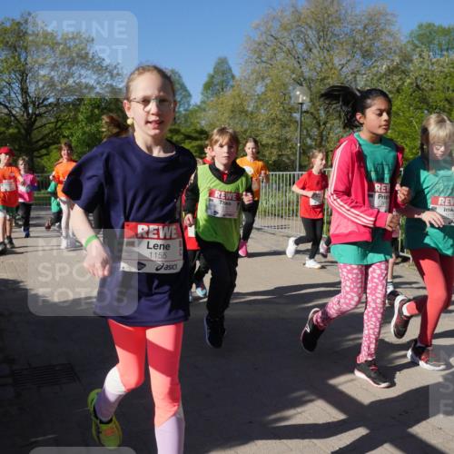 25.04.2025 - Das Zehntel Zöllner http://msf.ph/oto/7756091 26.04.2025 08:48:35 Laufen 1155, 3151, 1618, 1615 meine-sportfotos.de