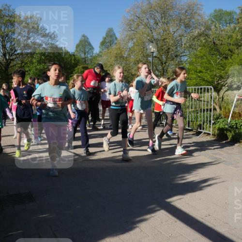 25.04.2025 - Das Zehntel Zöllner http://msf.ph/oto/7756253 26.04.2025 08:48:49 Laufen  meine-sportfotos.de