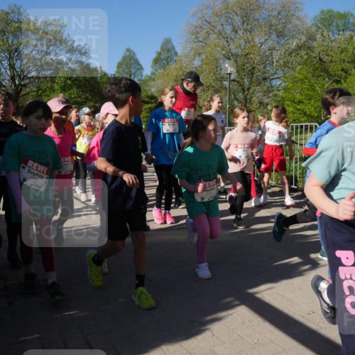 25.04.2025 - Das Zehntel Zöllner http://msf.ph/oto/7756272 26.04.2025 08:48:50 Laufen  meine-sportfotos.de