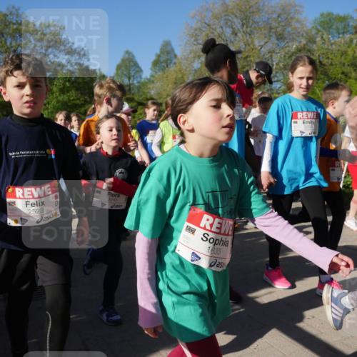 25.04.2025 - Das Zehntel Zöllner http://msf.ph/oto/7756293 26.04.2025 08:48:52 Laufen 2523, 2240, 1635, 2094 meine-sportfotos.de