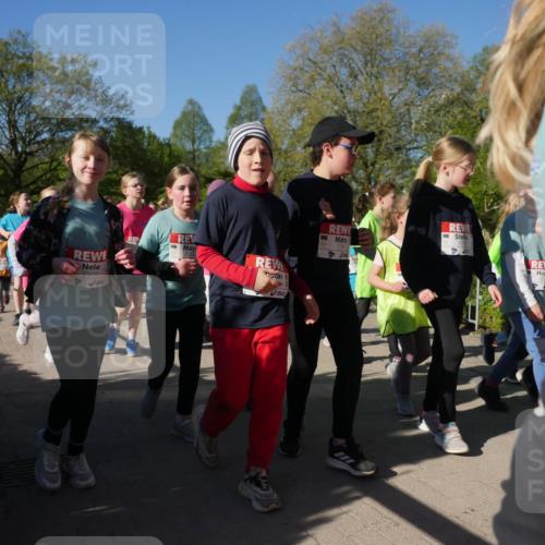 25.04.2025 - Das Zehntel Zöllner http://msf.ph/oto/7756387 26.04.2025 08:49:00 Laufen 2939, 2950, 1174 meine-sportfotos.de
