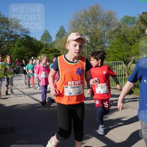 25.04.2025 - Das Zehntel Zöllner http://msf.ph/oto/7756457 26.04.2025 08:49:06 Laufen 25, 1397, 2762, 1823 meine-sportfotos.de