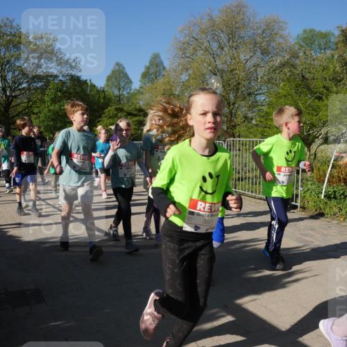 25.04.2025 - Das Zehntel Zöllner http://msf.ph/oto/7756558 26.04.2025 08:49:16 Laufen 3022 meine-sportfotos.de
