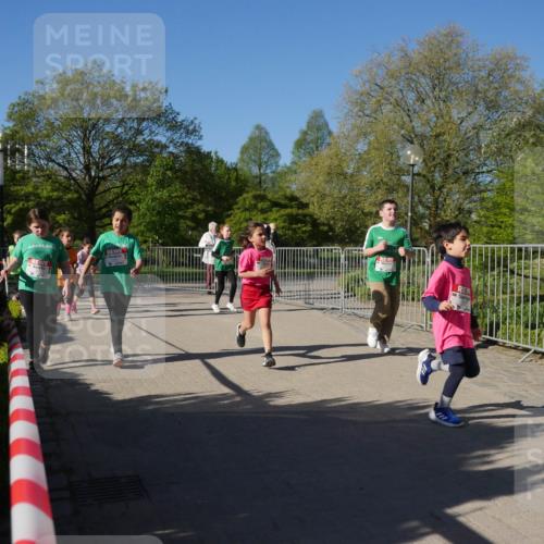 25.04.2025 - Das Zehntel Zöllner http://msf.ph/oto/7756886 26.04.2025 08:49:45 Laufen  meine-sportfotos.de