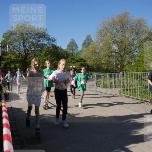 25.04.2025 - Das Zehntel Zöllner http://msf.ph/oto/7757065 26.04.2025 08:50:01 Laufen 2139, 2128 meine-sportfotos.de