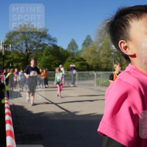 25.04.2025 - Das Zehntel Zöllner http://msf.ph/oto/7757169 26.04.2025 08:50:10 Laufen  meine-sportfotos.de