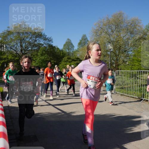 25.04.2025 - Das Zehntel Zöllner http://msf.ph/oto/7757546 26.04.2025 08:50:46 Laufen 2306, 2702 meine-sportfotos.de